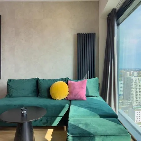 Urban Global Skyline 26th Floor - Air Condition - Free Garage * Katowice