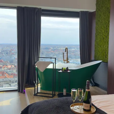 Urban Global Skyline 26th Floor - Air Condition - Free Garage Katowice