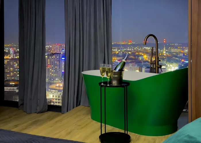 Urban Global Skyline 26th Floor, Free Garage, Self Check-in *